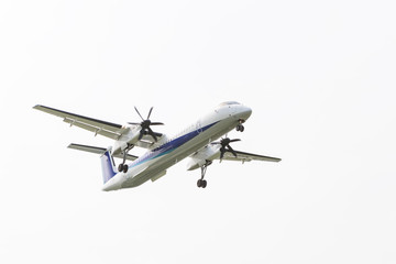 飛行機の着陸 -大阪国際空港-