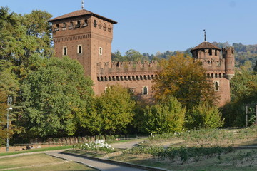 Fototapeta na wymiar Torino - giardino delle delizie nel Borgo Medioevale