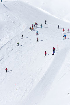 Österreich, Montafon, Skigebiet Silvretta Montafon, Skipiste am Hochjoch.