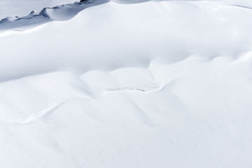Fototapeta na wymiar Schneewächte in den Alpen.