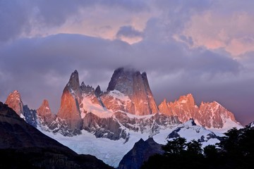 Fototapeta premium Fitz Roy o świcie, Patagonia, argentyński