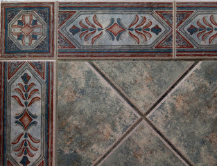 Corner wall tiles with border