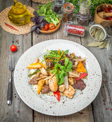 grilled meat with roasted vegetables, spring, summer picnic, tasty food