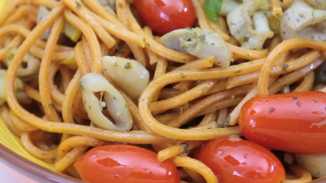 p&acirc;tes aux calamars
