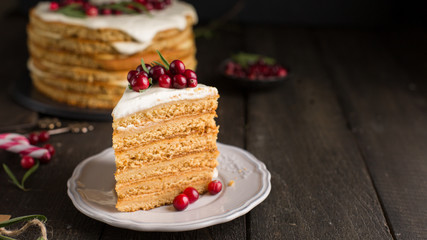 Honey nut ginger and carrot cake decorated with cranberries and rosemary. Perfect Christmas baked goods that you want to eat!)