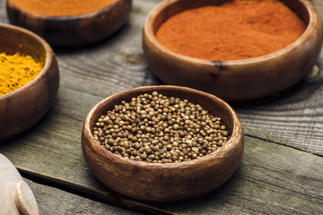 Bowls with coriander and turmeric