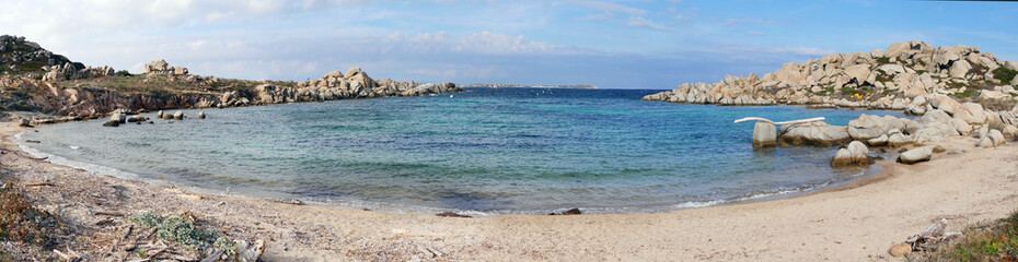 les iles lavezzi, corse du sud, france