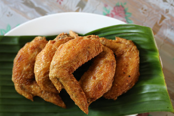fried chicken wing in thai style