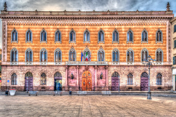 Fototapeta na wymiar Old palace in Italy Square - Sassari