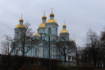 Fototapeta na wymiar View of Saint Petersbourg