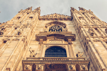Obraz premium detail of the facade of Milan Cathedral