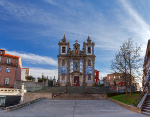 Porto. Church of St. Ildefonso.