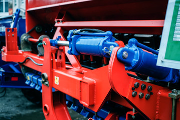 Agricultural machinery, seeder