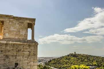 Fototapeta na wymiar acropolis to hill philopappos