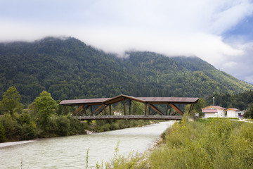 Fototapeta na wymiar Brücke über der Großache, Kössen, Kaiserwinkl, Tirol, Österreich, Europa