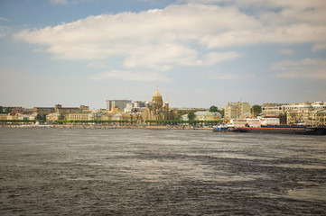 Fototapeta premium Санкт-Петербург, Питер, река, церковь, лето, небо, город