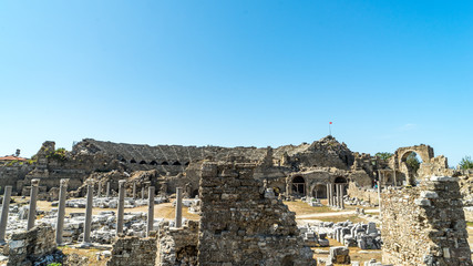 Fototapeta premium ruins of an ancient greek amphitheatre in Turkey