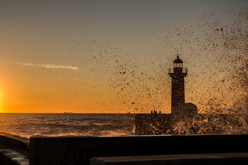 Força do mar np farol - Porto
