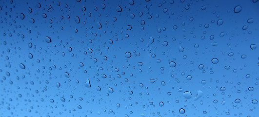bannière gouttes d'eau