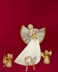 Straw angels and reindeer