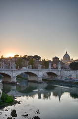 Fototapeta na wymiar The Ponte Sant'Angelo bridge over the Tiber River, HDR