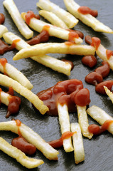 Qu&egrave;txup Ketchup Kečup Tamatiesous K&eacute;tchup &Kappa;έ&tau;&sigma;&alpha;&pi; C&aacute;tchup T&oacute;mats&oacute;sa 케첩 C&aacute;tsup Кетчуп Tomato Keczup Ket&ccedil;ap كتشب Ketsuppi ซอสมะเขือเทศ קטשופ