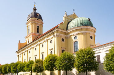 Fototapeta na wymiar The Hofkirche church in Neuburg