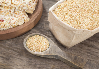 Grains and amaranth bar (Amaranthus)