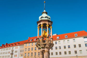 Obraz premium Equestrian statue of Magdeburger Reiter, King