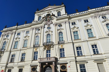 Fototapeta na wymiar Erzbischöfliches Palais (Prag)