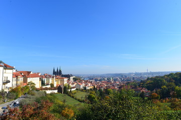 Blick vom Petřín/Laurenziberg auf Prag