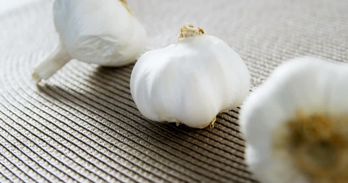 Garlic on place mat 