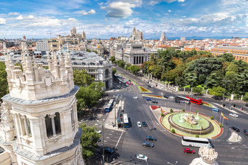 Fototapeta premium Cibeles fountain at Plaza de Cibeles in Madrid