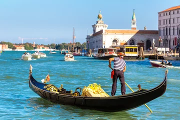 Papier Peint photo Lavable Gondoles Gondole sur le Grand Canal à Venise