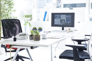 Office of real estate design office