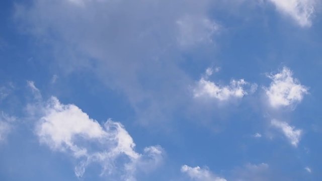 青空とゆっくり流れる綿雲/速度ノーマル