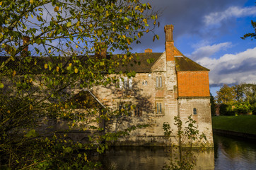 Naklejka premium traditional old generic housing england