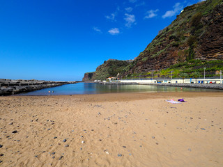 Fototapeta na wymiar Strand in Calheta - Madeira
