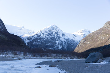 Fototapeta na wymiar Glaciar en Noruega