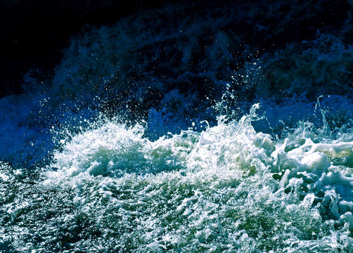 Waves in ocean. Splashing waves.
