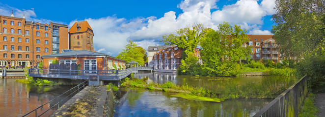 Lüneburg, Altstadt, am Kanal