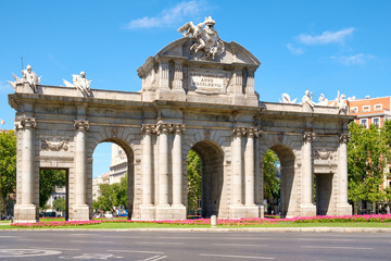 Fototapeta premium The Puerta de Alcala or Alcala Gate in Madrid, a symbol of the city