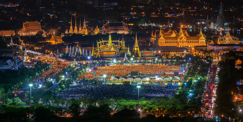 Wat Phra Keaw and Thai people