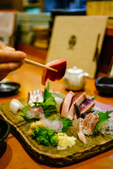 カツオの刺身