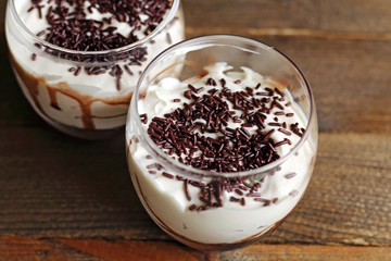 White chocolate mousse dessert
