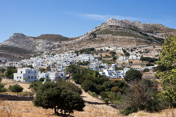 Fototapeta na wymiar Naxos - Apeiranthos, scenic view of a mountainous village in the aegean island - Cyclades Greece 