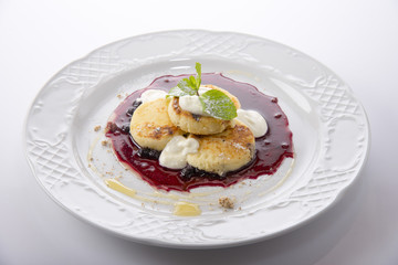 pancakes with cottage cheese with sour cream