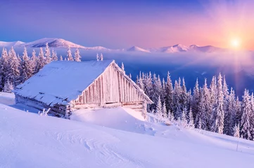 Tableaux sur verre Hiver lever du soleil en montagne d& 39 hiver