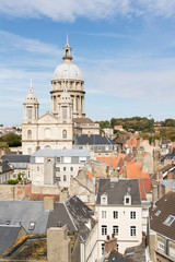 Fototapeta na wymiar Basilique de Boulogne-sur-Mer depuis le beffroi
