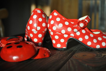 Czerwone buty w kropki - do tańca flamenco